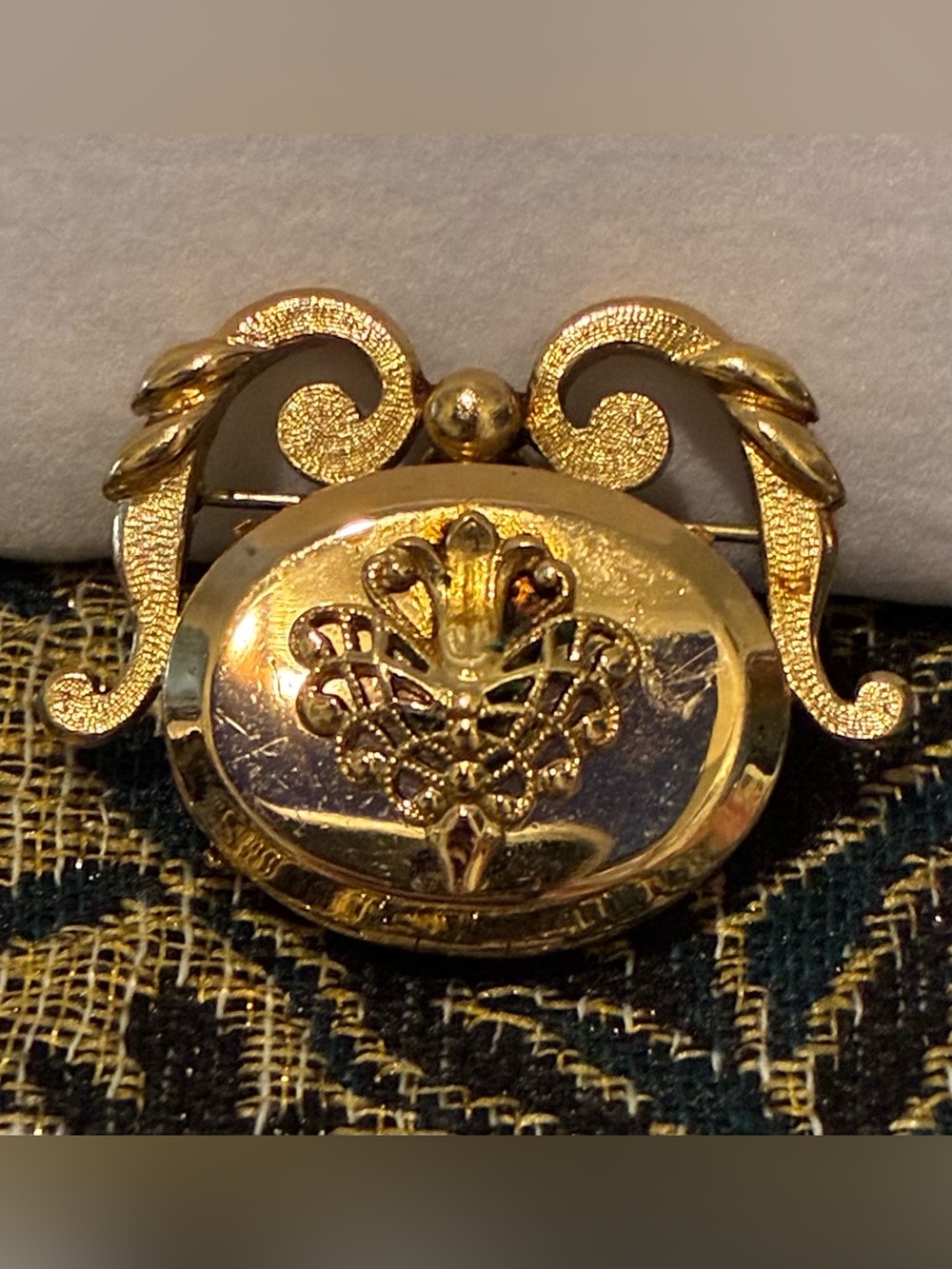 Monet Gold-tone Ornate Floral Brooch Locket
